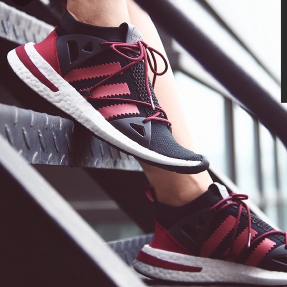 New Arkyn sz 5.5 /6